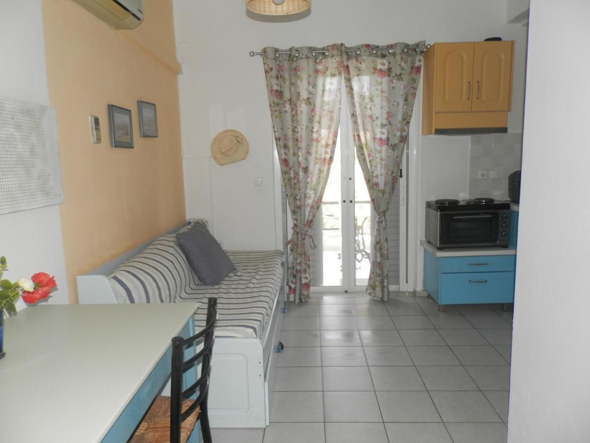 Silvi Mari Apartments 普拉坦斯 外观 照片