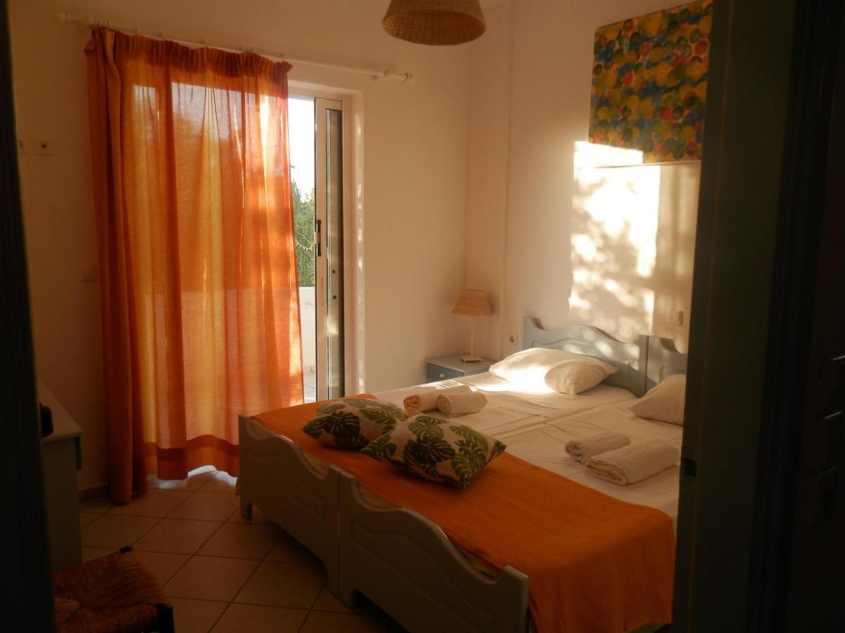 Silvi Mari Apartments 普拉坦斯 外观 照片